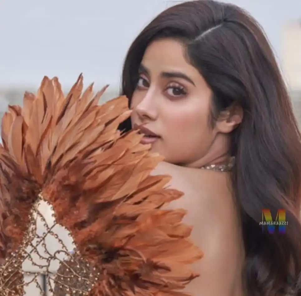 Janhvi Kapoor attends the Animal Ball in a glorious plunge-neck Manish Malhotra gown