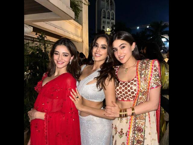 “Sara, Janhavi and I, constantly try to be there for each other,” says Ananya Panday